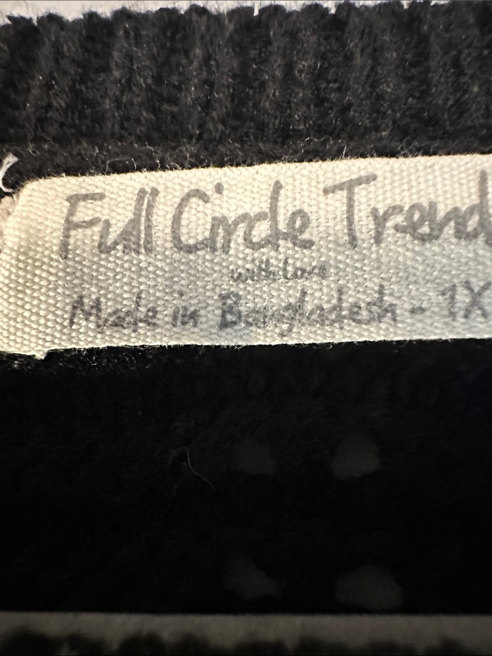 Fifteen Twenty Chevron Colorblock Sweater - Black, White, Pink, Burgundy - Picture 3 of 6